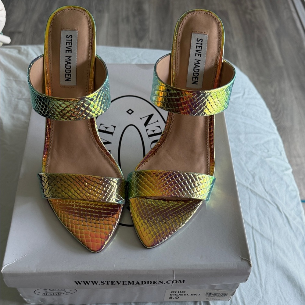 Steve Madden Iridescent Green Gold Snake-Embossed Slide Heels